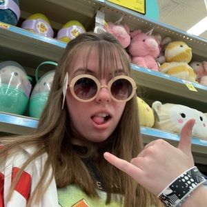 Meet your Posher, Paige